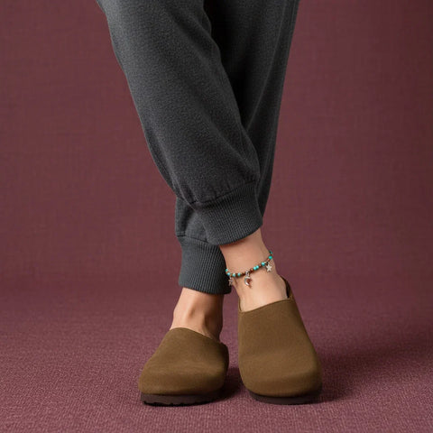 Lute Suede Clogs
