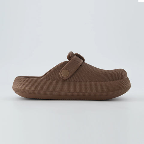 Fable Cloud Clog