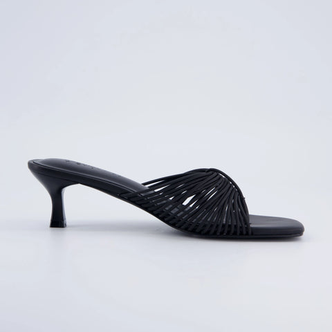 Quiz Kitten Heels