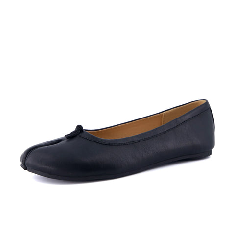 Maki Split-toe Flats