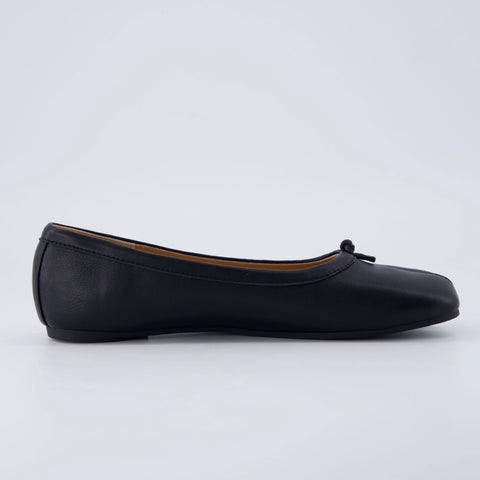 Maki Split-toe Flats