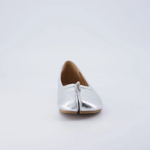 Maki Split-toe Flats