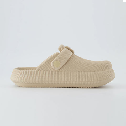 Fable Cloud Clog