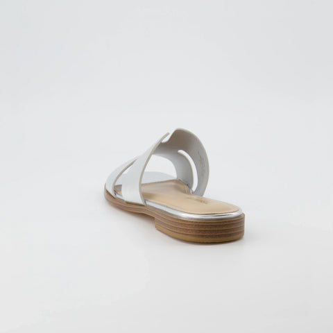 Voyage Cutout Strap Slides